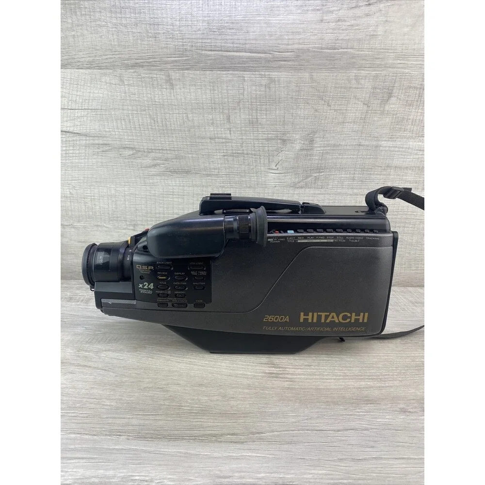 Hitachi VM-2600A Camcorder Video Recorder - UNTESTED